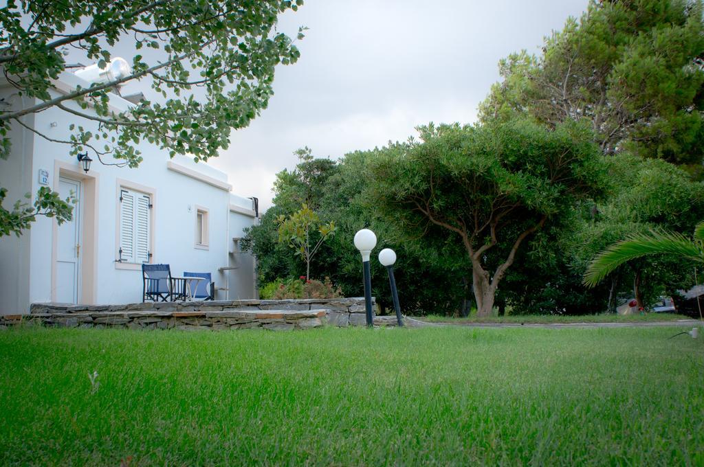 Aiolos Hotel Ménites 外观 照片