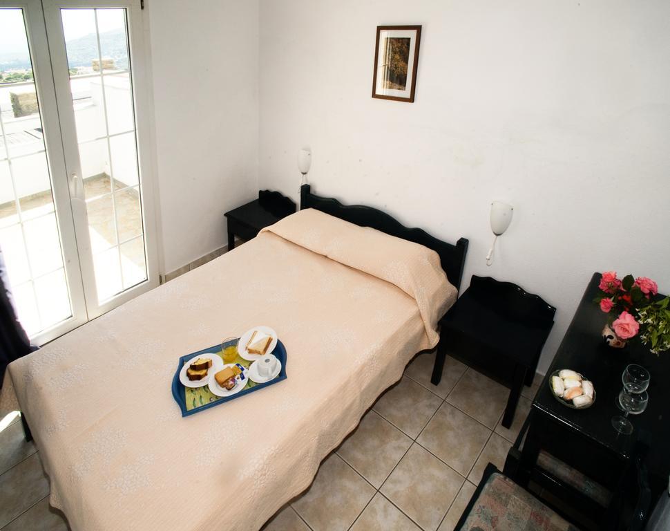 Aiolos Hotel Ménites 外观 照片