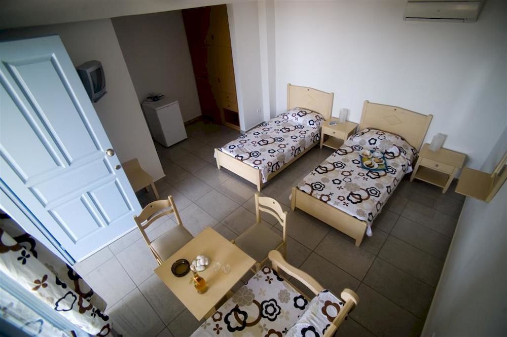 Aiolos Hotel Ménites 外观 照片