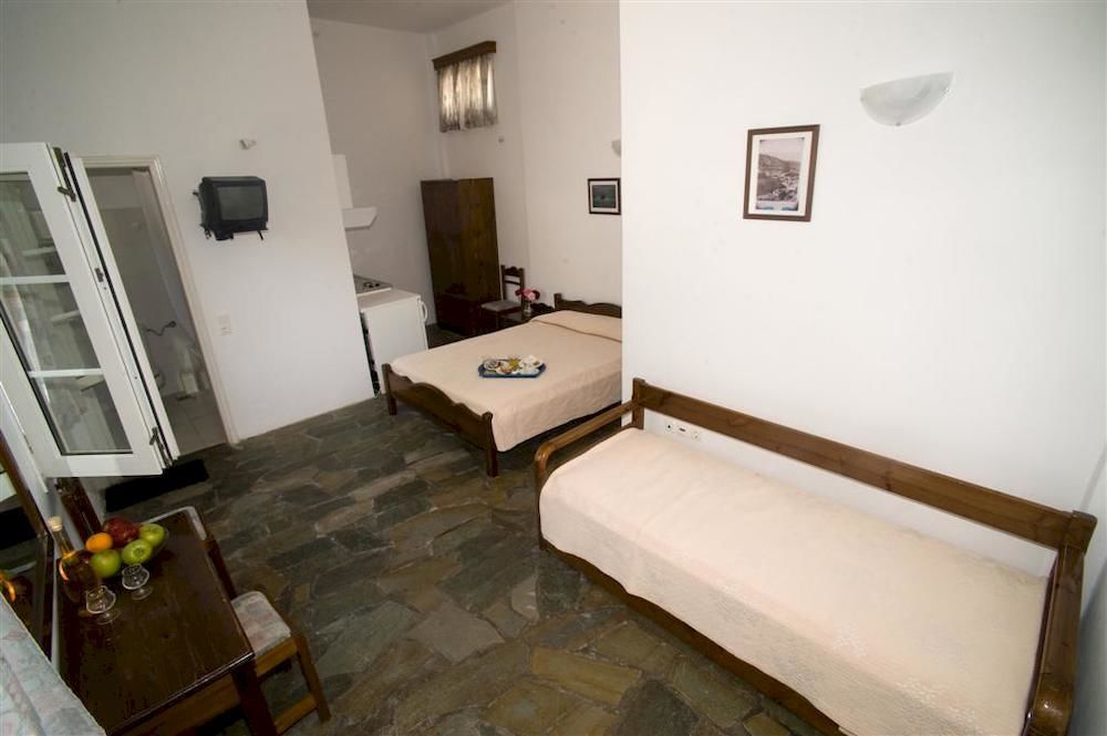 Aiolos Hotel Ménites 外观 照片