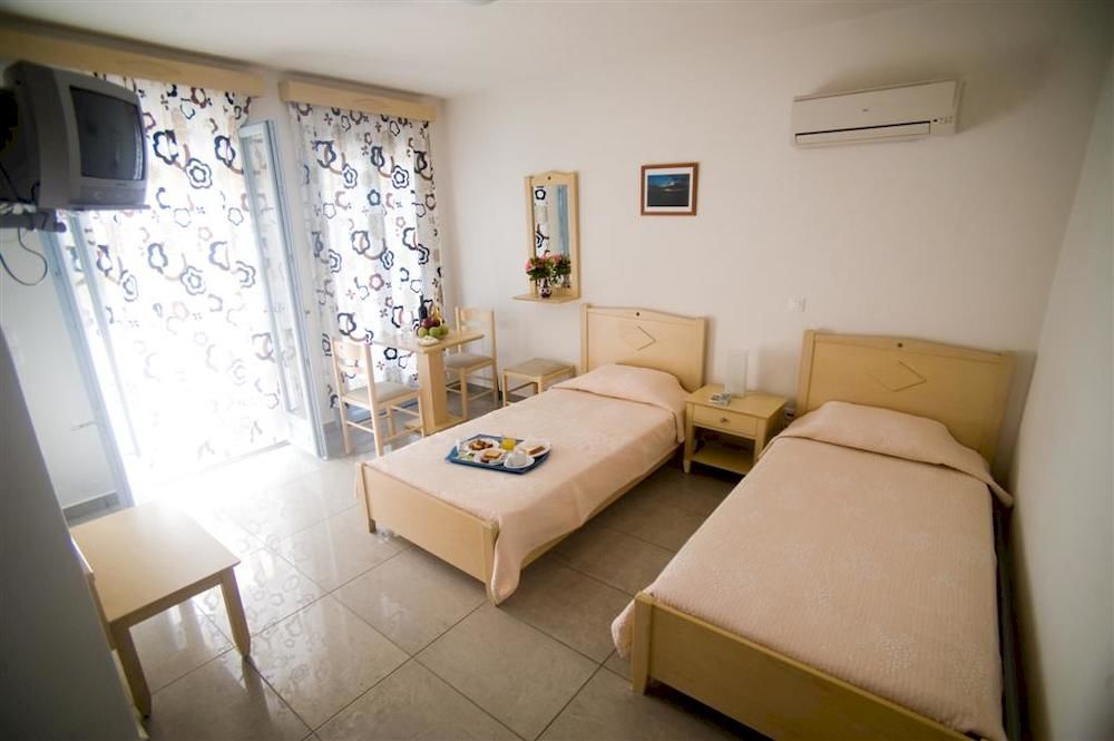 Aiolos Hotel Ménites 外观 照片