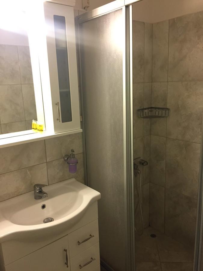 Aiolos Hotel Ménites 外观 照片